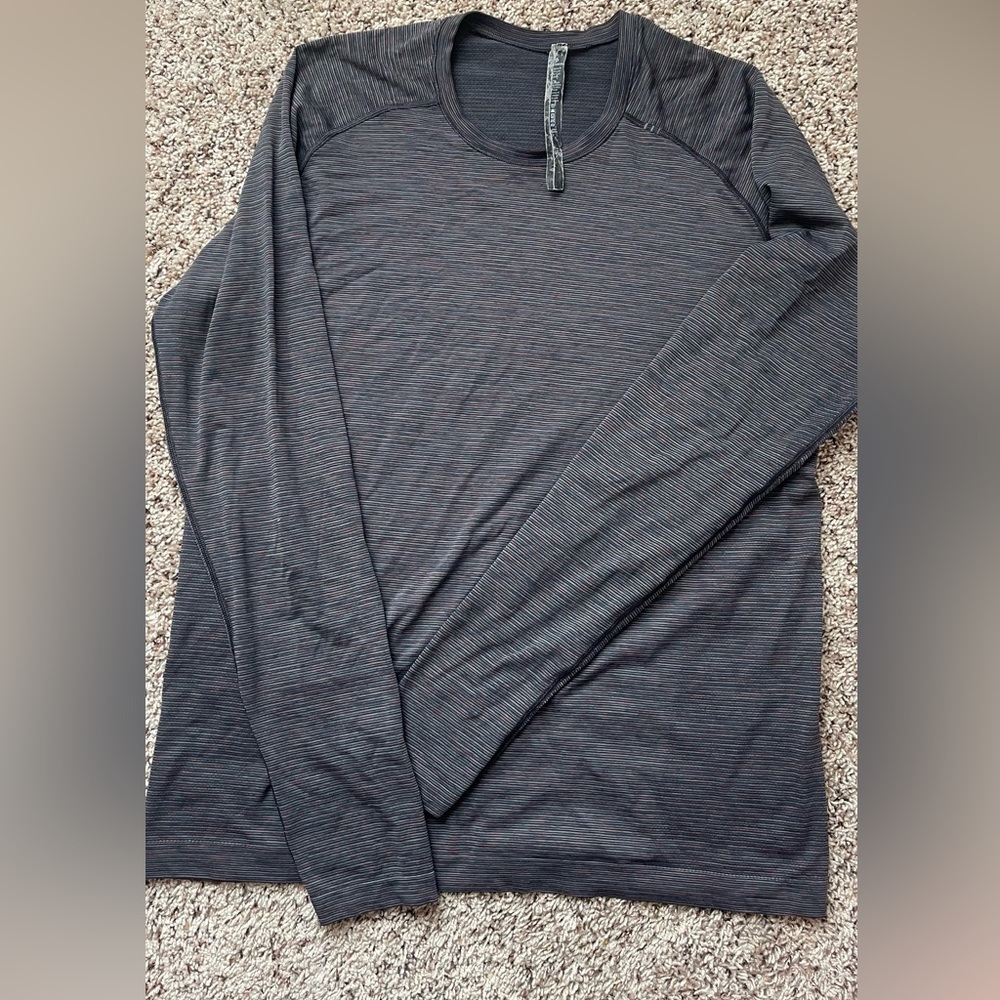 lululemon long sleeve tshirt